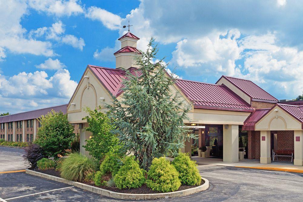 Best Western Plus York Hotel And Conference Center Exterior photo